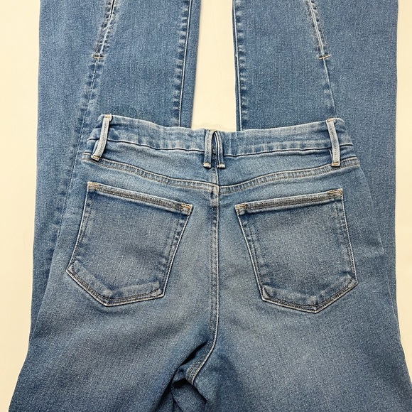 Good American Womens Indigo029 Wash Good Legs Twisted Slit Flare Jean Size 28 - Picture 5 of 10